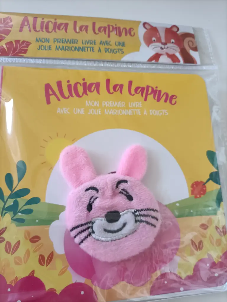 Livre peluche - Alicia la lapine